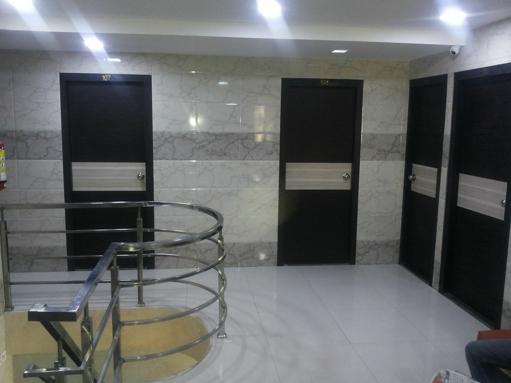 Hotel Holiday Inn Mumbai  Buitenkant foto