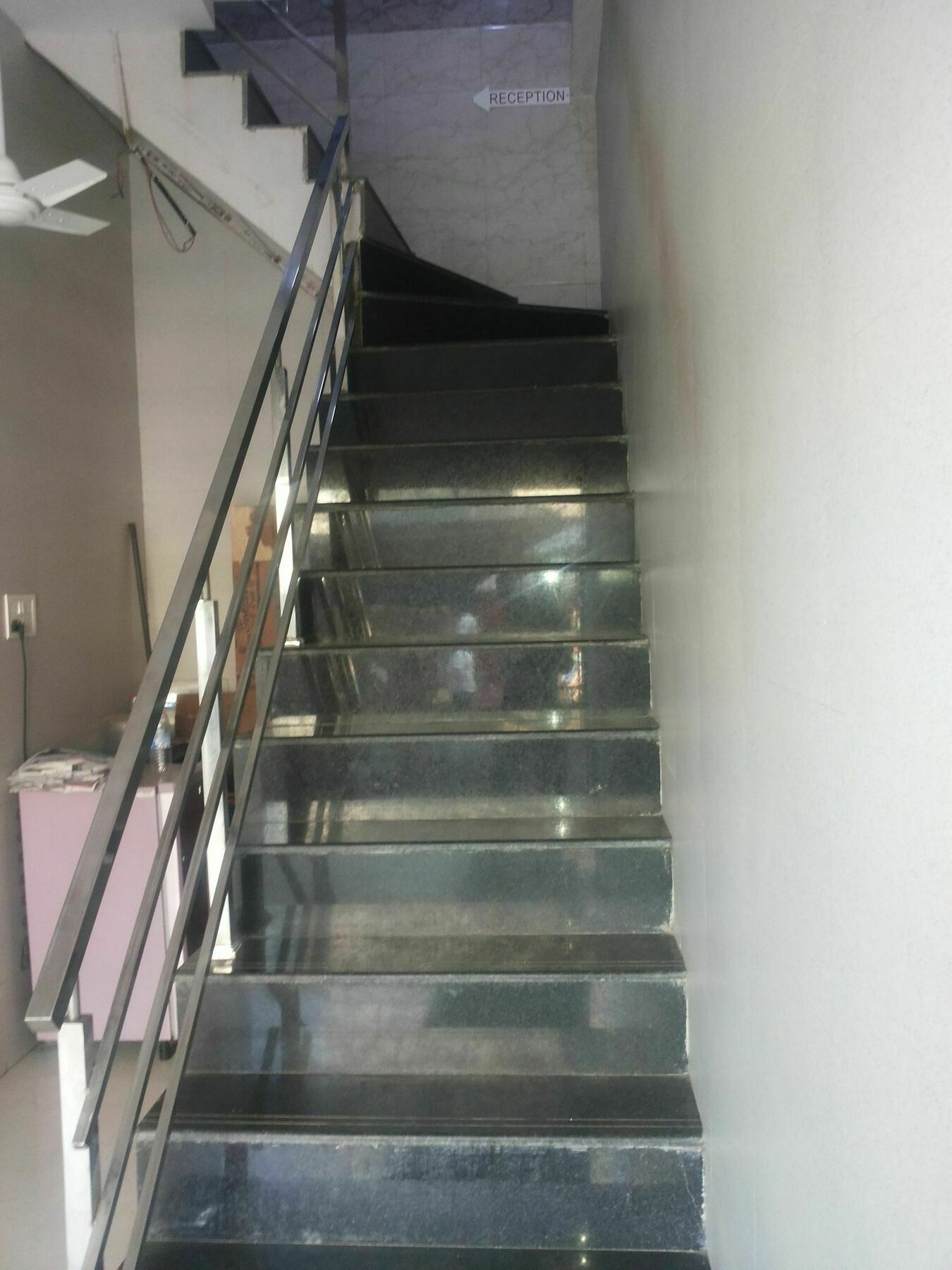 Hotel Holiday Inn Mumbai  Buitenkant foto