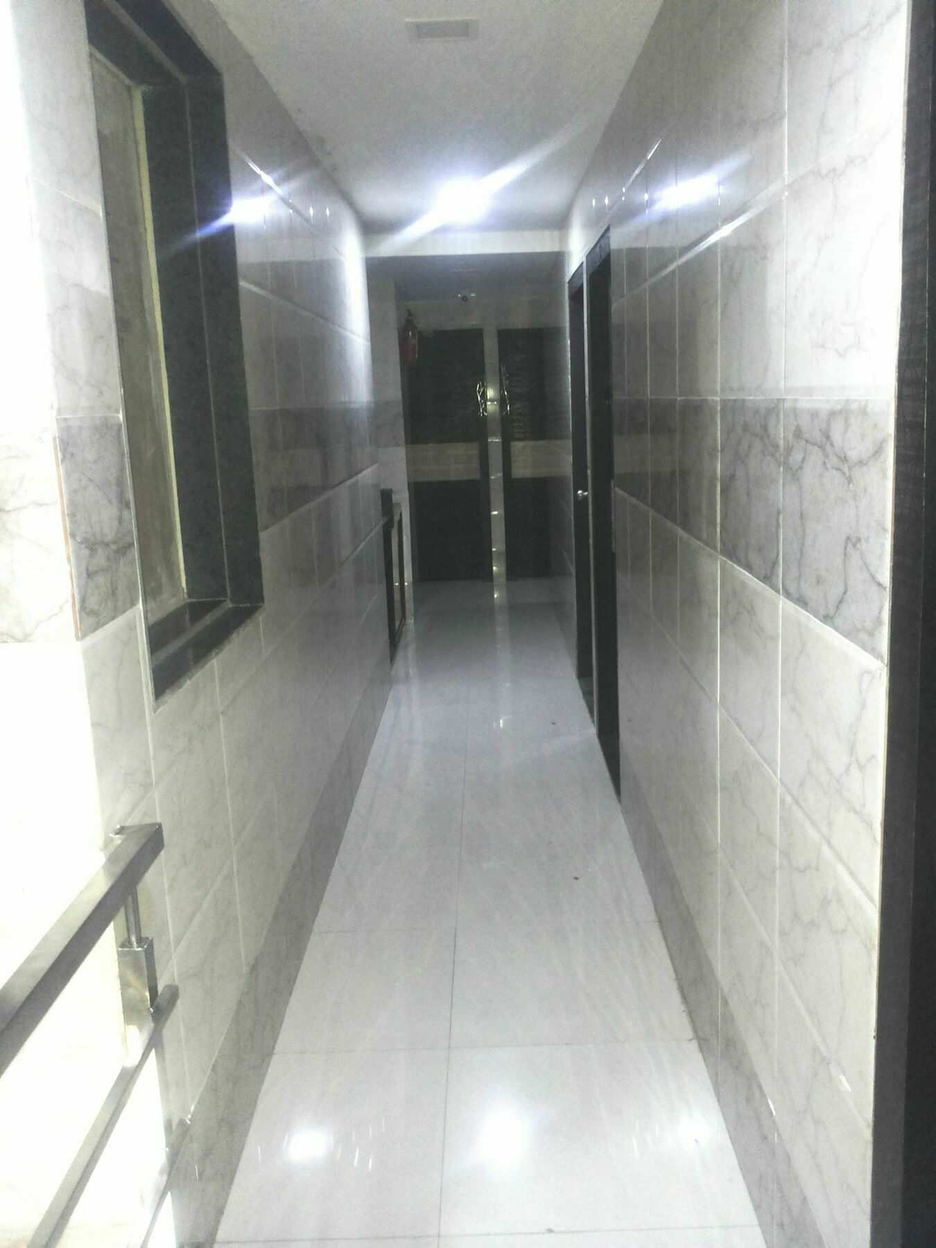 Hotel Holiday Inn Mumbai  Buitenkant foto