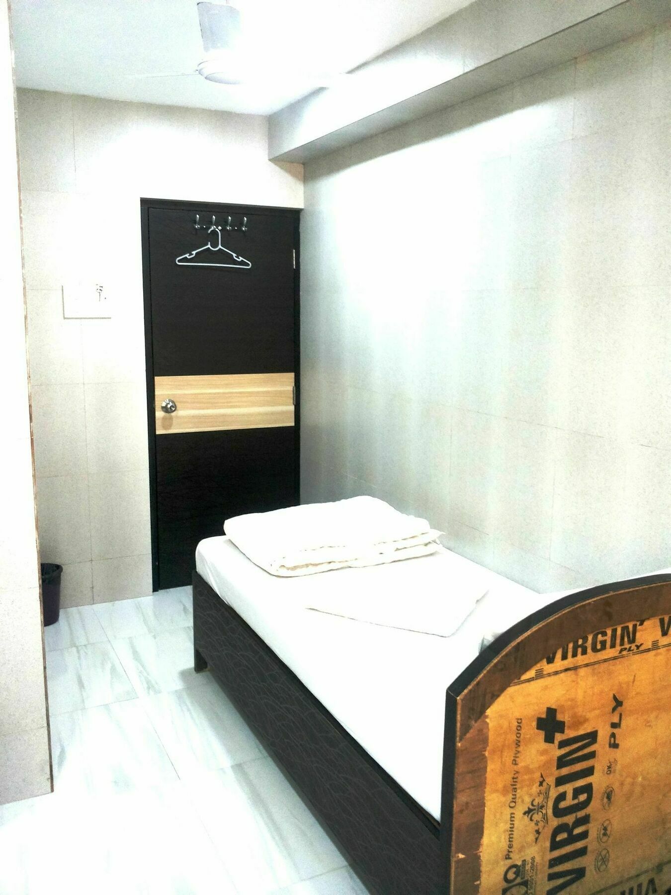 Hotel Holiday Inn Mumbai  Buitenkant foto